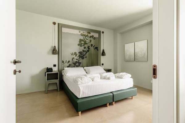 Swim up Suite Hotel Relais Chiaramonte**** in RAGUSA