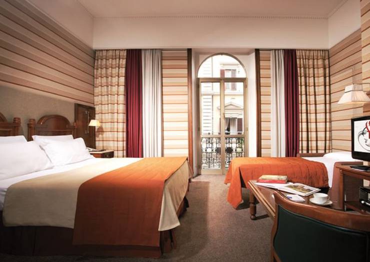 Camera classic tripla Hotel Mascagni**** ROMA Camera classic tripla Hotel Mascagni**** ROMA