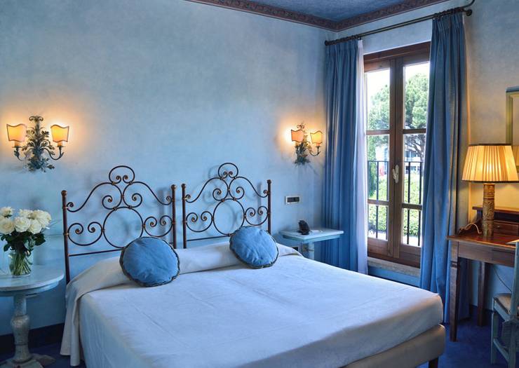 Classic room eith double or twin beds Hotel Boccaccio**** PISA-CALCINAIA Classic room eith double or twin beds Hotel Boccaccio**** PISA-CALCINAIA