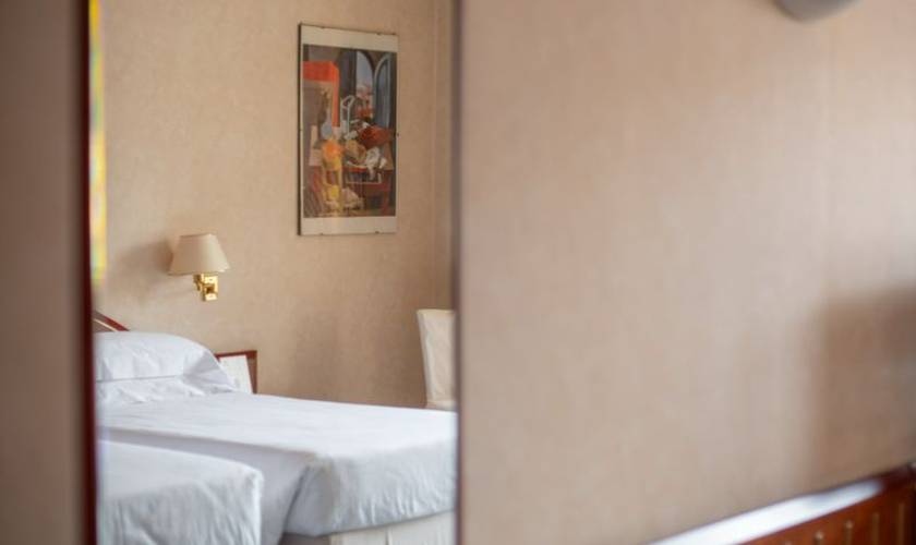 Superior twin room Hotel Excelsior San Marco**** BERGAMO Superior twin room Hotel Excelsior San Marco**** BERGAMO
