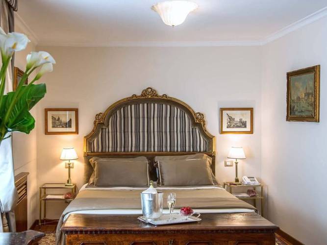 Family room hotel forum**** rome Family room hotel forum**** rome