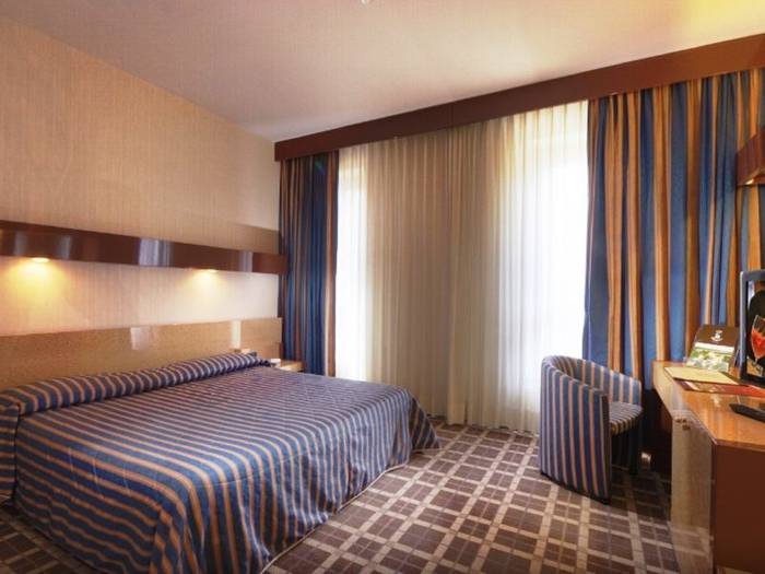 Classic double room Hotel Federico II**** ANCONA-JESI