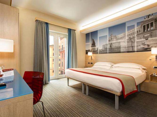Room IQ Hotel Roma****  ROME