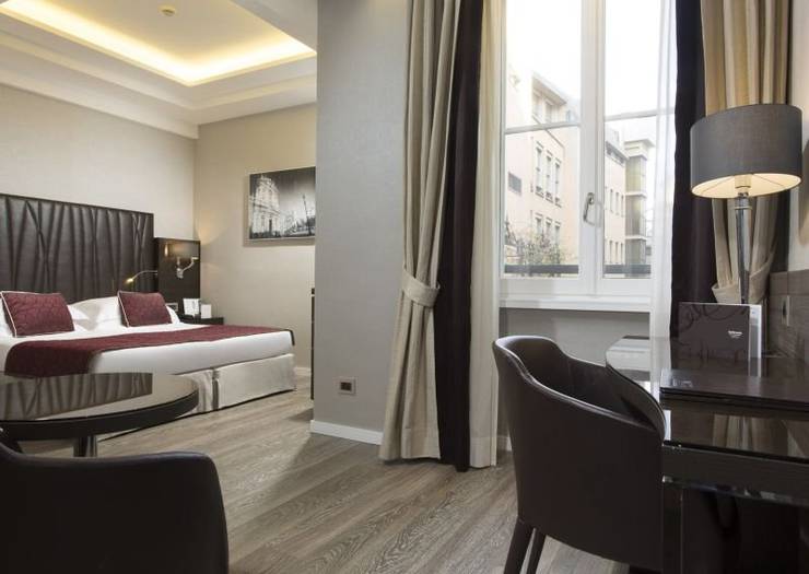 Deluxe double room Hotel Artemide**** ROME