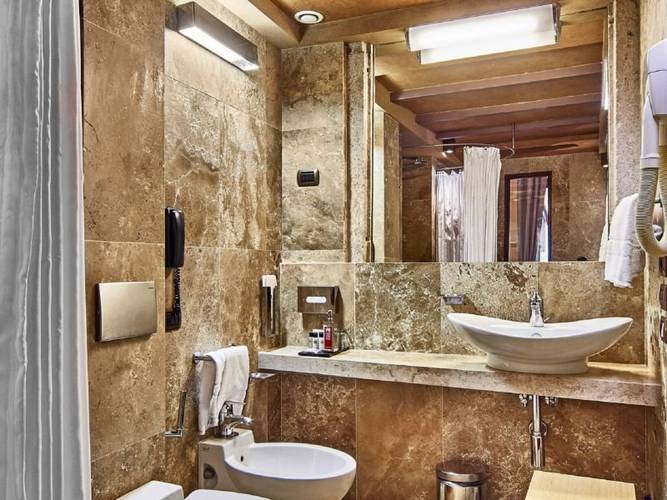 Bathroom Hotel Saturnia & International**** VENICE