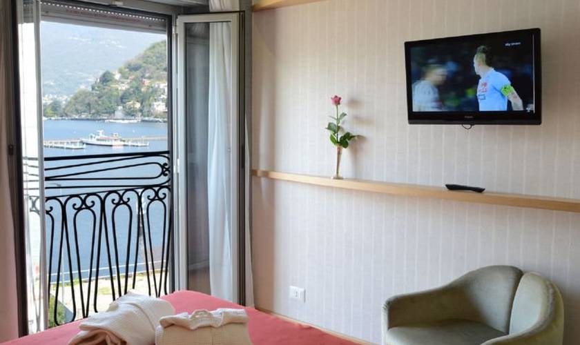 Classic single room Hotel Metropole & Suisse Au Lac**** COMO Classic single room Hotel Metropole & Suisse Au Lac**** COMO