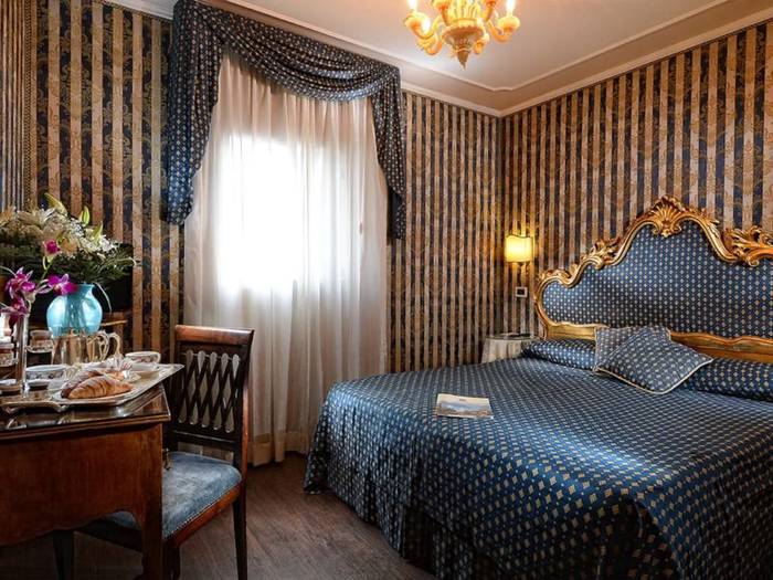 Superior double san marco view hotel concordia**** venice Superior double san marco view hotel concordia**** venice