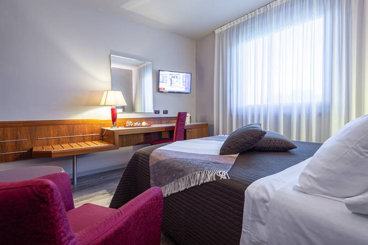 Triple room first hotel malpensa**** milano-malpensa Triple room first hotel malpensa**** milano-malpensa