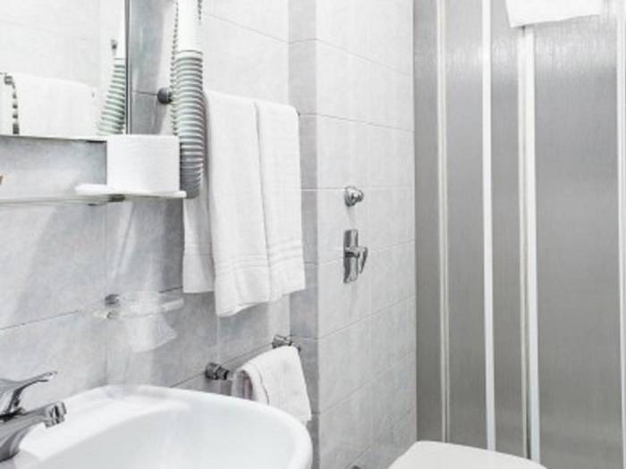 Classic twin room hotel des etrangers*** milan Classic twin room hotel des etrangers*** milan