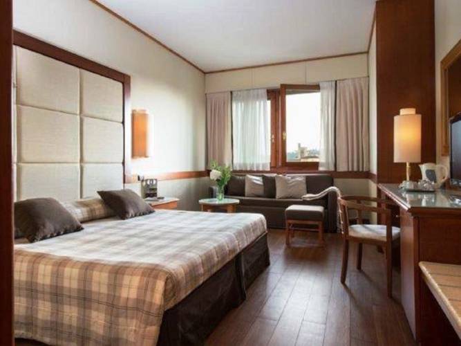 Camera tripla hotel londra**** firenze Camera tripla hotel londra**** firenze