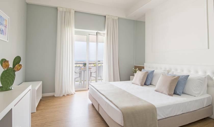 Business double room Regiohotel Manfredi**** MANFREDONIA