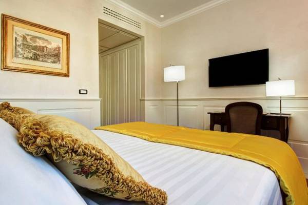 Classic double for single use Hotel Degli Artisti**** in ROME