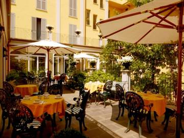 Outdoors Hotel Victoria**** TURIN