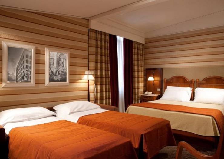 Camera superior quadrupla Hotel Mascagni**** ROMA Camera superior quadrupla Hotel Mascagni**** ROMA