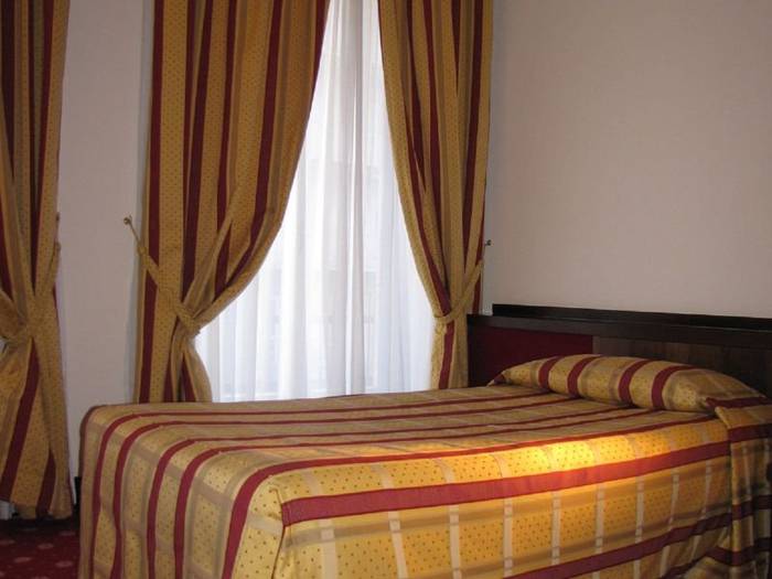 Standard single room Hotel Excelsior San Marco**** BERGAMO