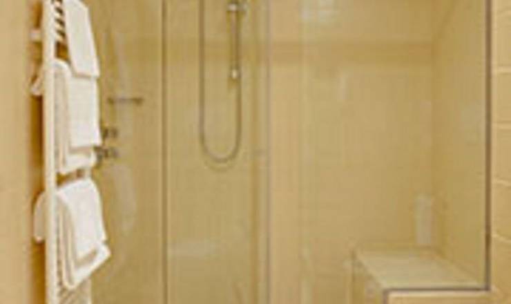 Superior double for single use hotel ovest**** piacenza Superior double for single use hotel ovest**** piacenza