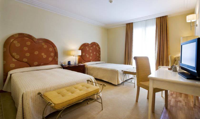 Camera exclusive a due letti Rizzi Aquacharme Hotel & Spa**** BOARIO TERME Camera exclusive a due letti Rizzi Aquacharme Hotel & Spa**** BOARIO TERME