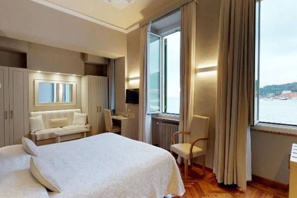 Junior Suite tripla Hotel Metropole & Santa Margherita**** a SANTA MARGHERITA LIGURE