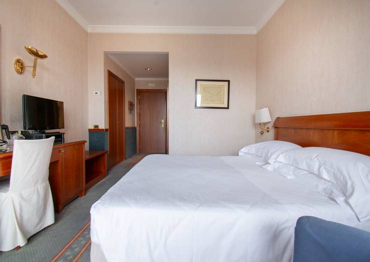Superior double room Hotel Excelsior San Marco**** BERGAMO Superior double room Hotel Excelsior San Marco**** BERGAMO
