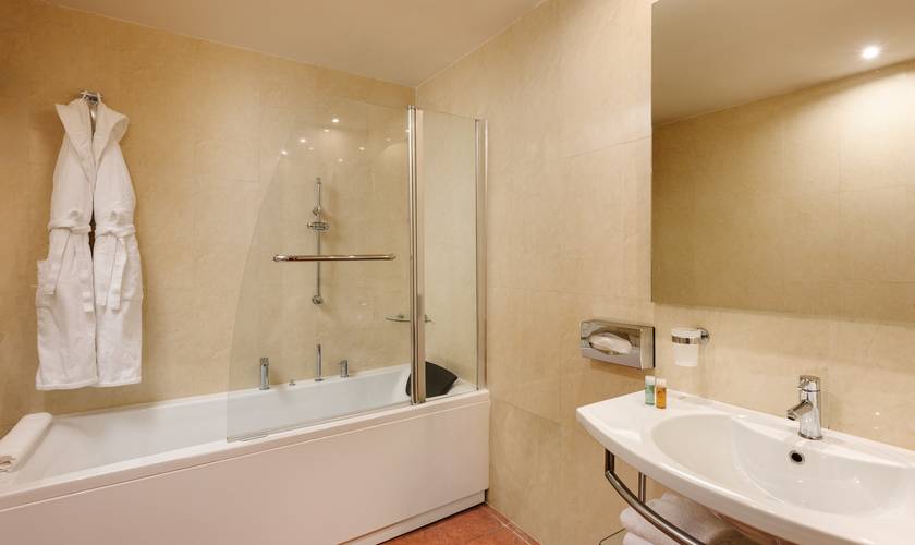 Junior suite Hotel Dei Cavalieri Caserta**** CASERTA Junior suite Hotel Dei Cavalieri Caserta**** CASERTA