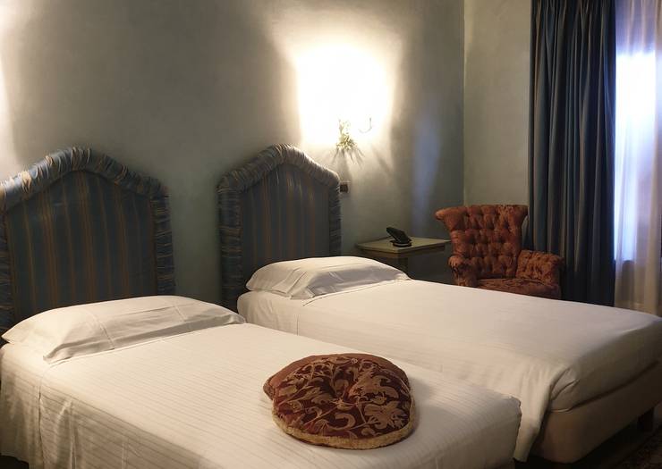 Classic room eith double or twin beds Hotel Boccaccio**** PISA-CALCINAIA Classic room eith double or twin beds Hotel Boccaccio**** PISA-CALCINAIA