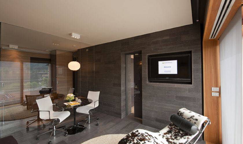 Emotional spa suite balcony hotel milano alpen resort meeting & spa**** castione della presolana Emotional spa suite balcony hotel milano alpen resort meeting & spa**** castione della presolana