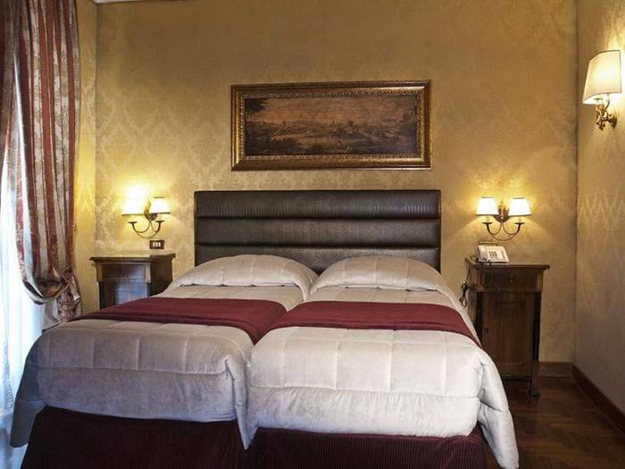 Standard double room hotel royal court**** rome Standard double room hotel royal court**** rome