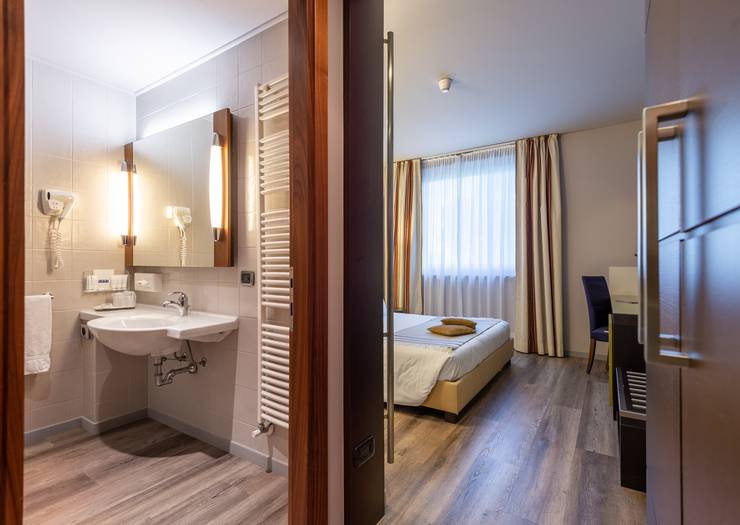 Camera executive a due letti First Hotel Malpensa**** MILANO-MALPENSA Camera executive a due letti First Hotel Malpensa**** MILANO-MALPENSA