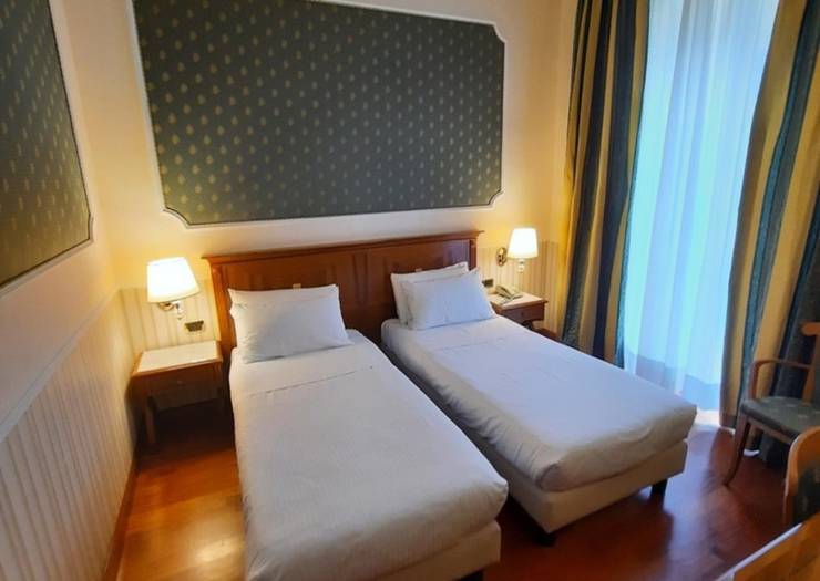 Camera classic a due letti Andreola Central Hotel**** MILANO