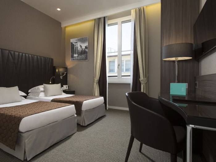 Comfort twin room hotel artemide**** rome Comfort twin room hotel artemide**** rome