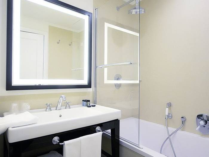 Executive double room Grand Hotel Oriente**** NAPLES Executive double room Grand Hotel Oriente**** NAPLES
