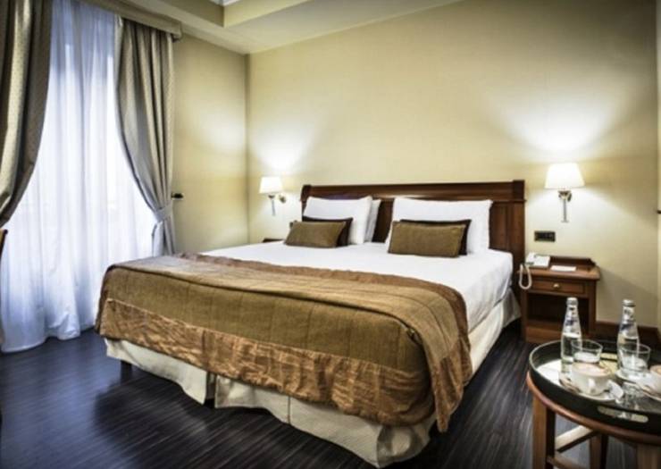 Classic double room or twin Hotel Dei Cavalieri Milano Duomo**** MILAN Classic double room or twin Hotel Dei Cavalieri Milano Duomo**** MILAN