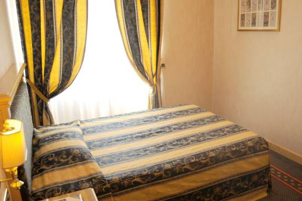 Superior Single room Hotel Excelsior San Marco**** in BERGAMO