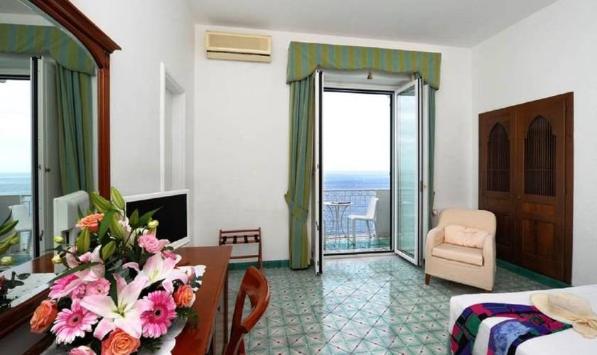 Double superior room Hotel Luna Convento**** AMALFI Double superior room Hotel Luna Convento**** AMALFI