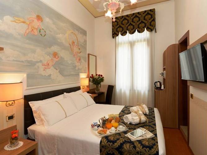 Superior double room hotel ala*** venice Superior double room hotel ala*** venice