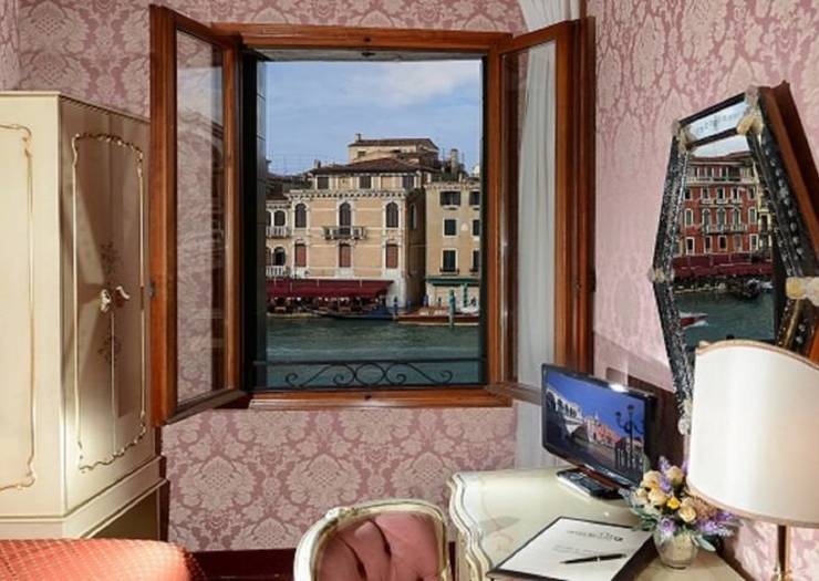 Camera classic con letto singolo Hotel Rialto**** VENEZIA Camera classic con letto singolo Hotel Rialto**** VENEZIA