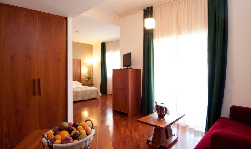 Camera business twin regiohotel manfredi**** manfredonia Camera business twin regiohotel manfredi**** manfredonia