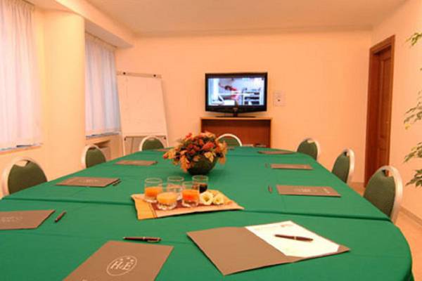 Meeting Hotel Des Etrangers*** MILANO