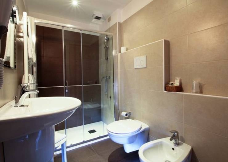 Triple room Hotel Italia*** VERONA Triple room Hotel Italia*** VERONA