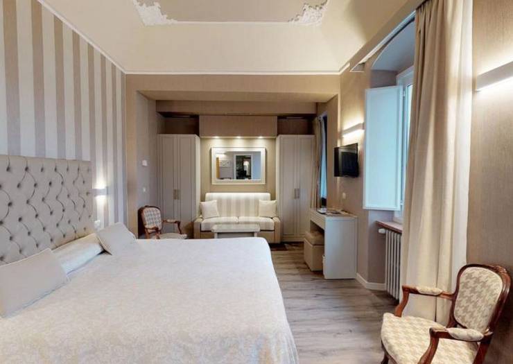 Junior suite for 4 people Hotel Metropole & Santa Margherita**** SANTA MARGHERITA LIGURE