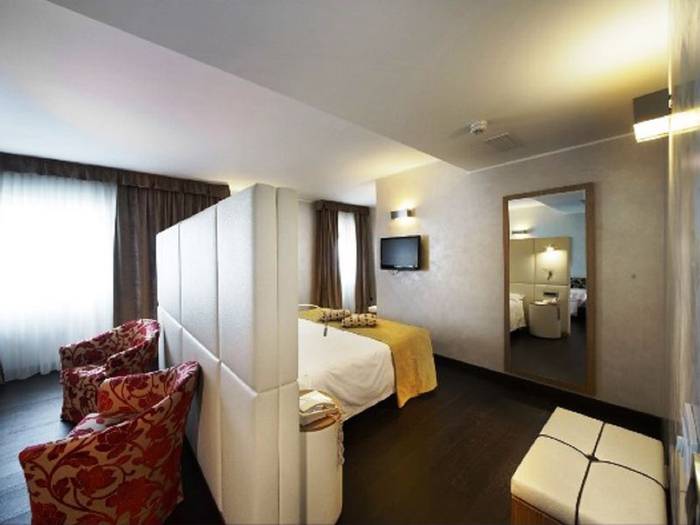 Junior suite hotel ambasciatori**** venezia-mestre Junior suite hotel ambasciatori**** venezia-mestre