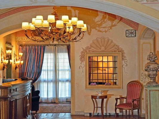 Hotel boccaccio**** Hotel Boccaccio**** PISA-CALCINAIA Hotel boccaccio**** Hotel Boccaccio**** PISA-CALCINAIA