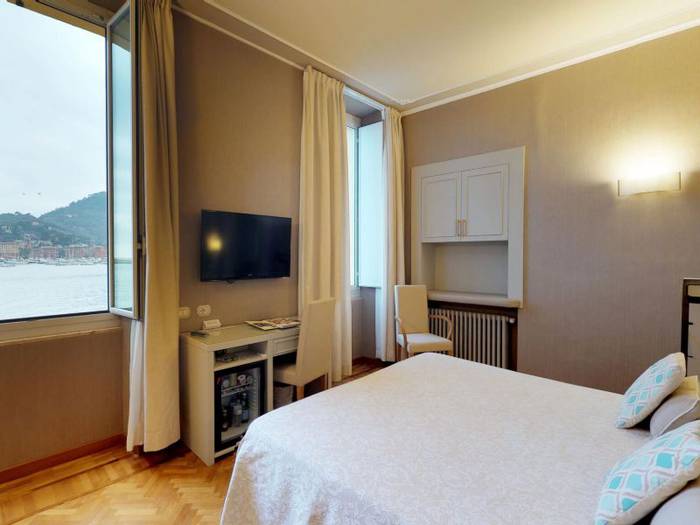 Double room with garden-sea view hotel metropole & santa margherita**** santa margherita ligure Double room with garden-sea view hotel metropole & santa margherita**** santa margherita ligure