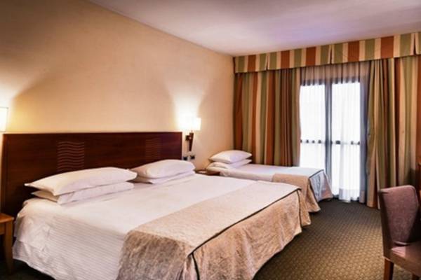 Business triple room Hotel Dei Cavalieri Caserta**** in CASERTA