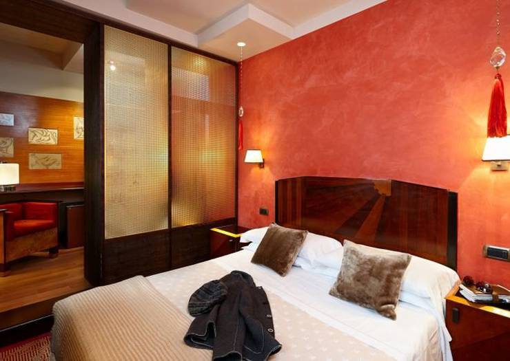 Classic single room Hotel Saturnia & International**** VENICE Classic single room Hotel Saturnia & International**** VENICE