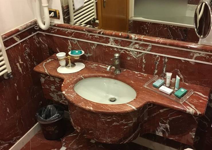 Superior double room for single use Andreola Central Hotel**** MILAN Superior double room for single use Andreola Central Hotel**** MILAN