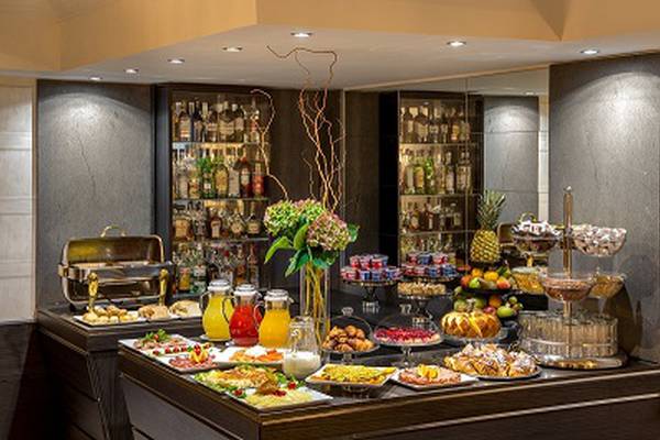 Prima colazione Hotel Royal Court**** ROMA