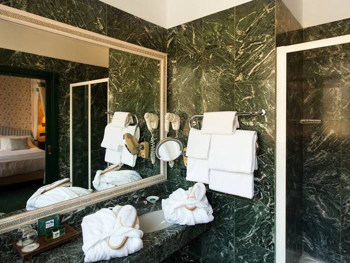 Superior double room hotel victoria**** turin Superior double room hotel victoria**** turin