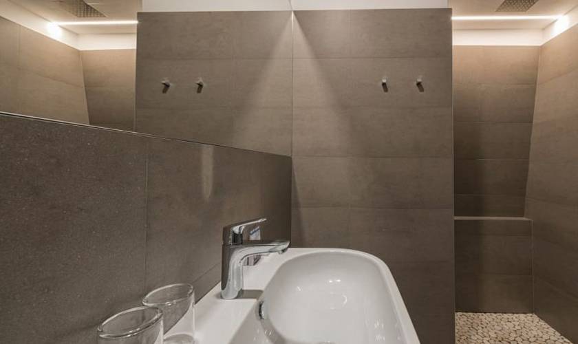 Classic twin room Hotel Metropole & Suisse Au Lac**** COMO Classic twin room Hotel Metropole & Suisse Au Lac**** COMO