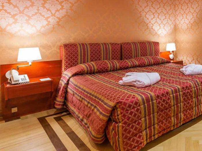 Classic double or twin room hotel galles*** rome Classic double or twin room hotel galles*** rome